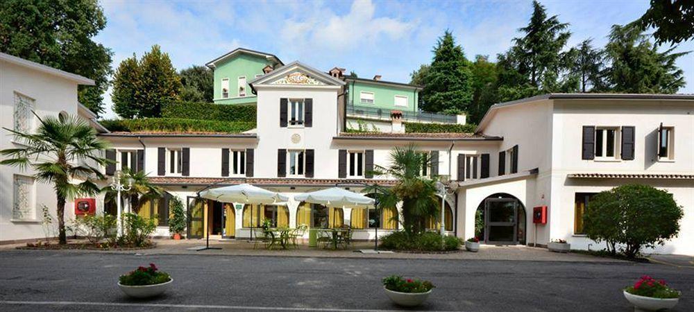 Hotel Ristorante La Grotta カスティリオーネ・デッレ・スティヴィエーレ エクステリア 写真